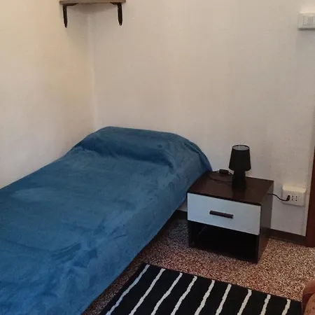 Gasthuis Del Borgo - Check-in H24 Bologna