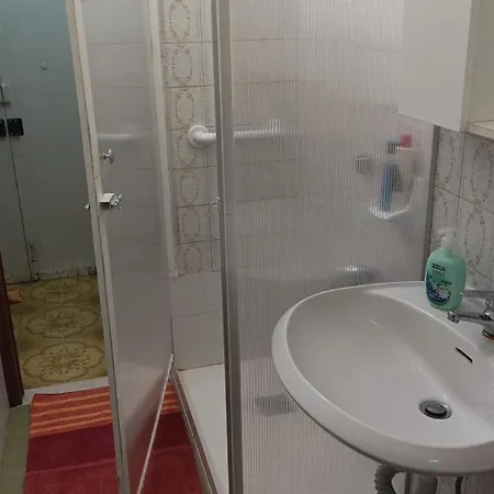 Del Borgo - Check-in H24 Bologna